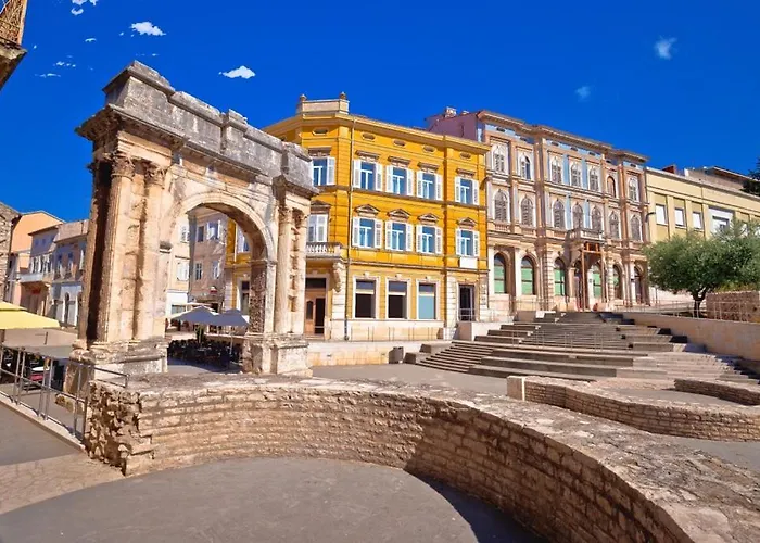 M&a - Luxury Apartament Pula